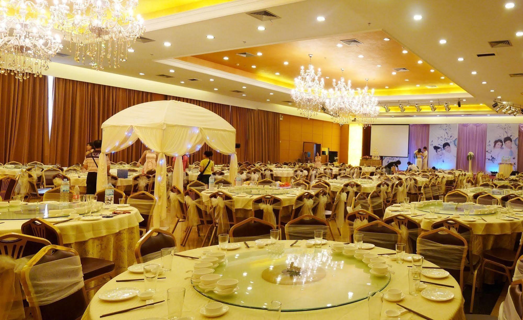 Jinyuan Hotel Wuzhou Exteriér fotografie