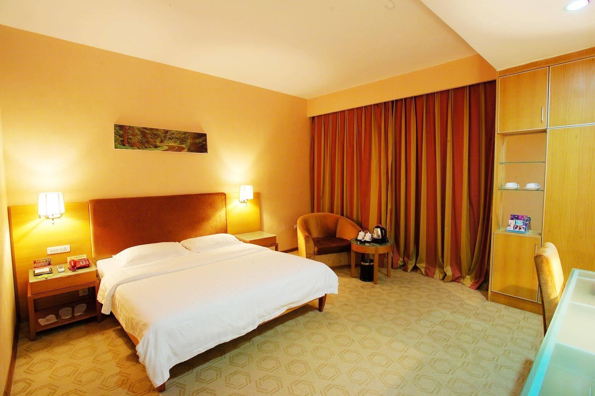 Jinyuan Hotel Wuzhou Exteriér fotografie